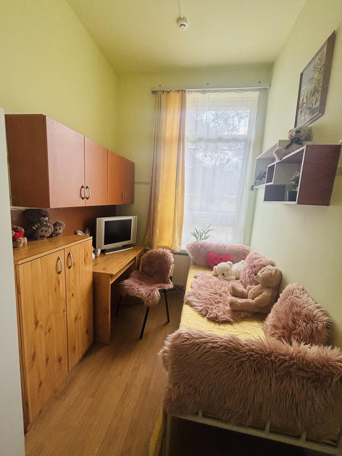 3 fős apartman – 1 ágyas szobája 3