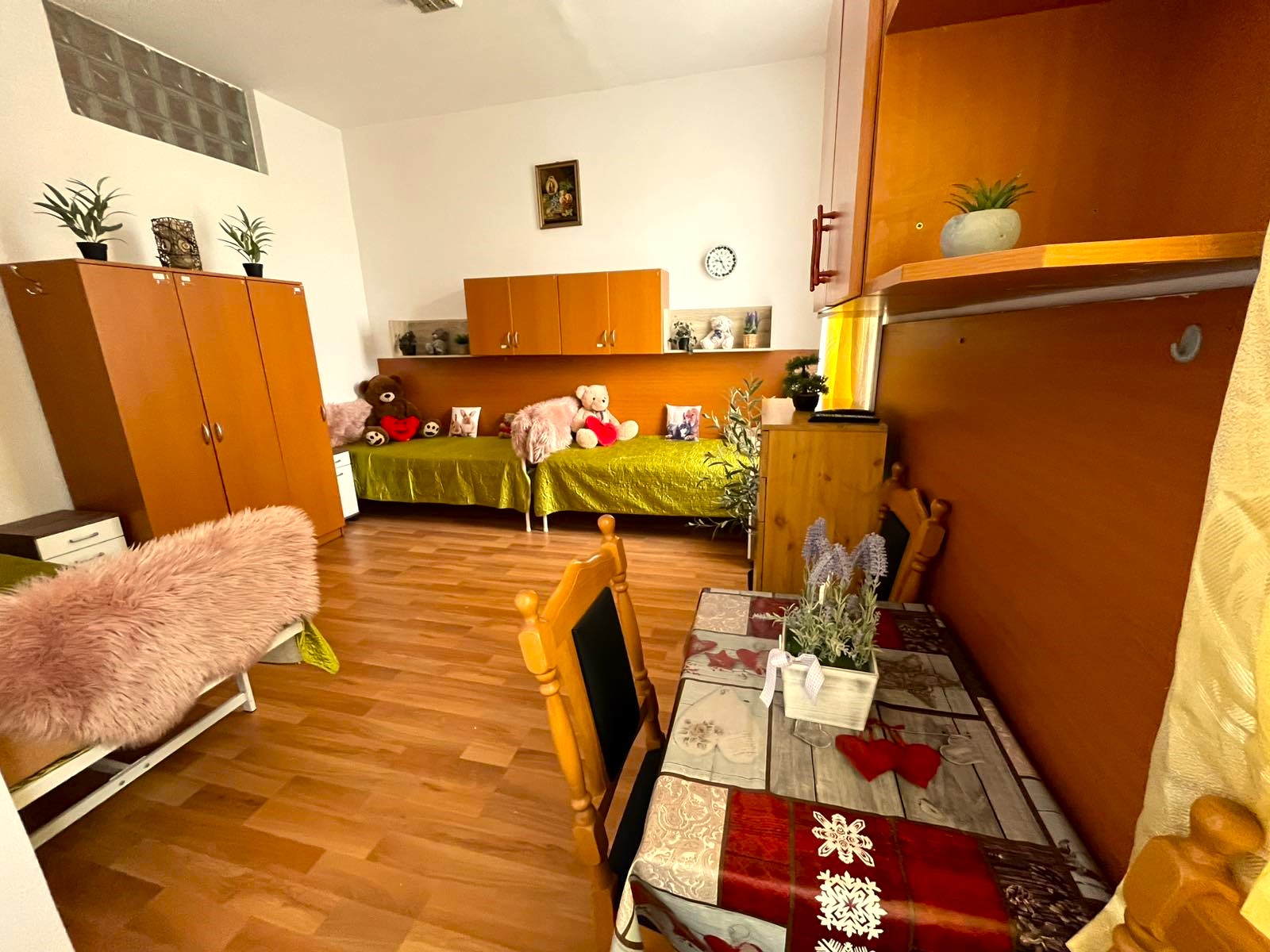 3 fős apartman – közös tér 8
